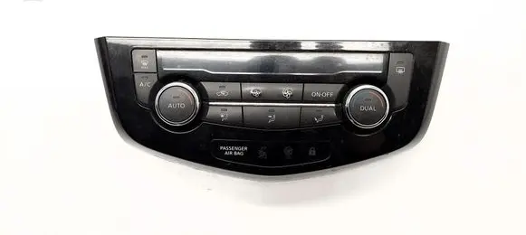 Nissan Qashqai Interior fan control switch 275004EA0A