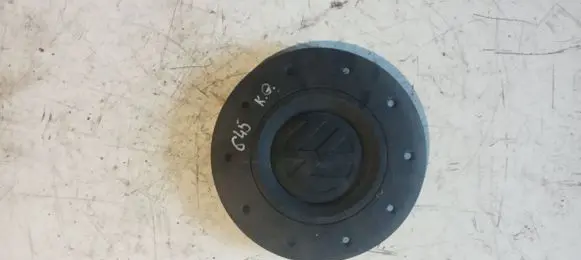 Volkswagen Transporter - Caravelle T5 R20 wheel hub/cap/trim 7H0601151B