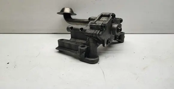 Audi A3 S3 8P Oil pump 03G115105