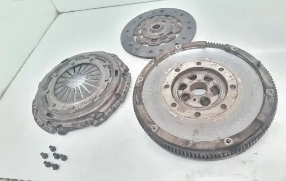 Volkswagen Sharan Clutch set kit 038141025R 004599 038141032G