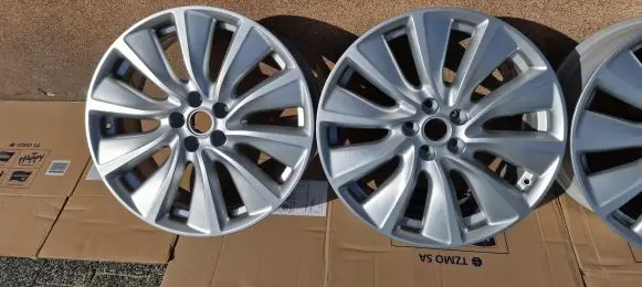 Opel Grandland X R19 alloy rim 00064580