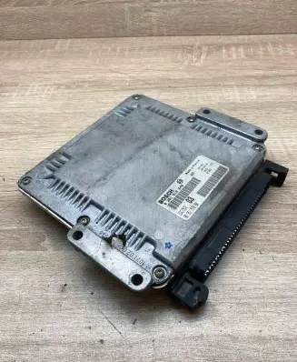 Peugeot 406 Engine control unit/module ECU 9635157080 0281010248