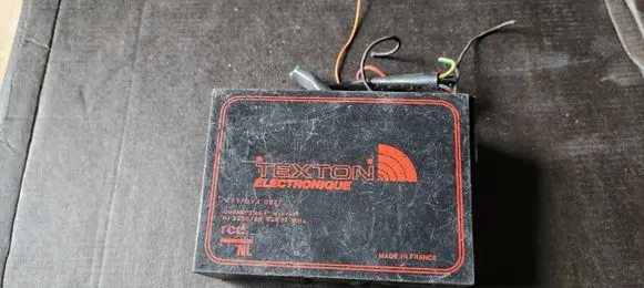 Chrysler Voyager Alarm control unit/module AV2025 TEXALARM AV2025