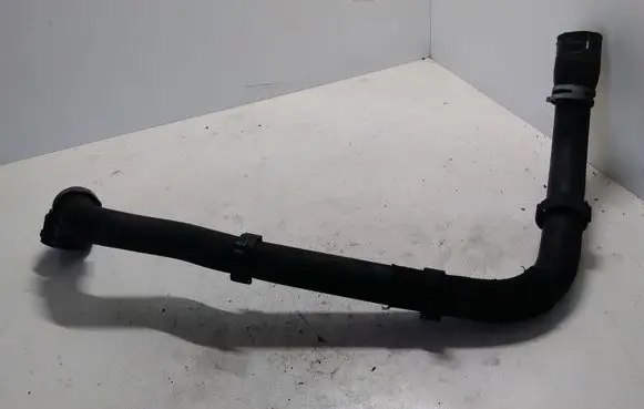 Land Rover Evoque I Engine coolant pipe/hose BJ328260AD