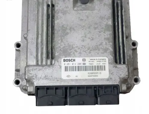Renault Trafic II (X83) Engine control unit/module 8200666516