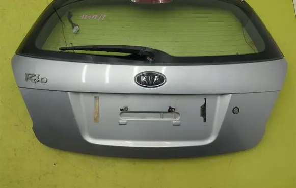 KIA Rio Tailgate/trunk/boot lid 