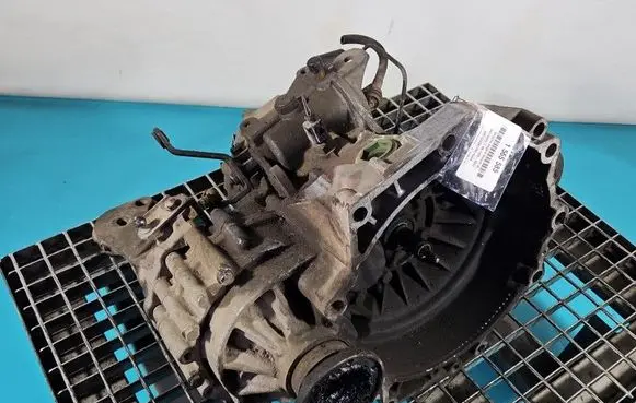Volkswagen Caddy Manual 5 speed gearbox FVW IMPRK1565585