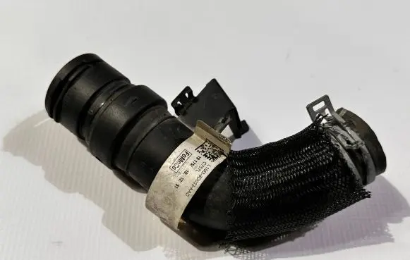 Ford Explorer VI Engine coolant pipe/hose L1M38D033AAD