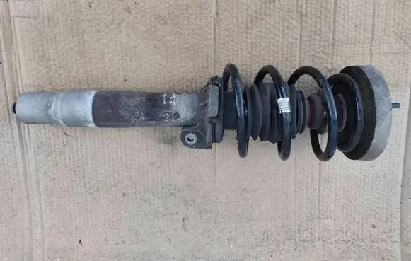 BMW M3 e92 Front shock absorber/damper 2283977
