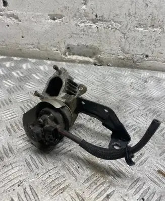 Hyundai Santa Fe Turbo system vacuum part 15B100604