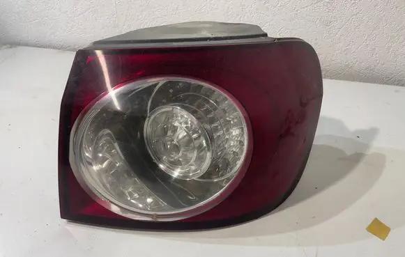 Volkswagen Golf Plus Rear/tail lights 965308