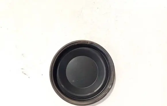 Toyota Auris 150 Headlight/headlamp dust cover 