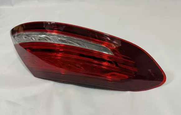 Mercedes-Benz C W205 Rear/tail lights A2059066300