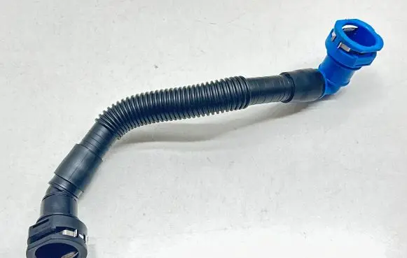 KIA EV6 Electric car engine cooling hoses/pipes 