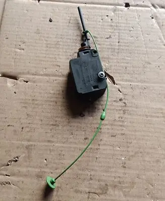 BMW X5 E53 Central locking motor 67116923974 6923974