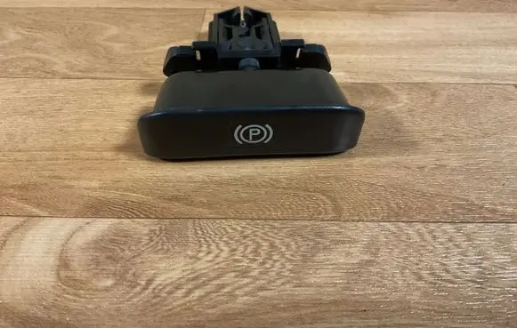 Mercedes-Benz C W203 Hand brake release handle 2034270620