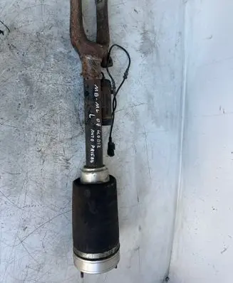 Mercedes-Benz ML W164 Air suspension front shock absorber A1645406610
