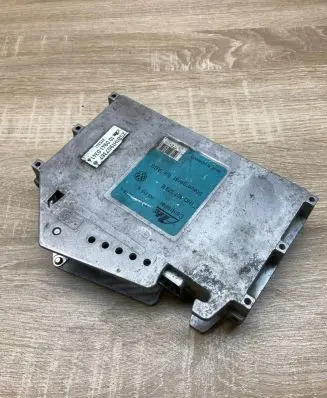 Volkswagen Golf III ABS control unit/module 1H0907379B 10094103414