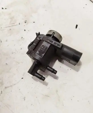 Skoda Octavia Mk2 (1Z) Turbo solenoid valve 1K0906283A