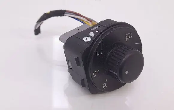Skoda Octavia Mk2 (1Z) Wing mirror switch 1Z1959565A