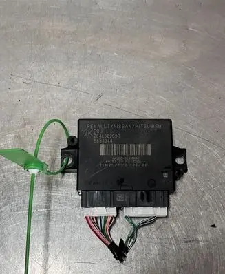 Renault Megane E-Tech Trunk lid opening control unit 284L00259R