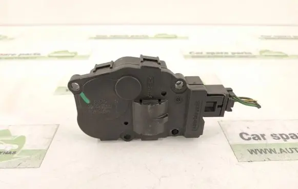 Mercedes-Benz ML W164 Climate control unit 1648202042 A1648202042