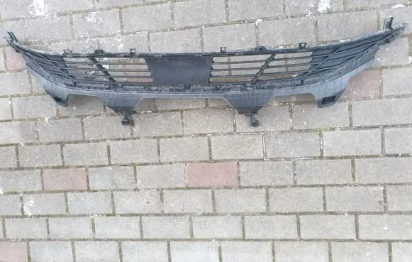 Hyundai Tucson IV NX4 Front bumper lower grill 86531N7010