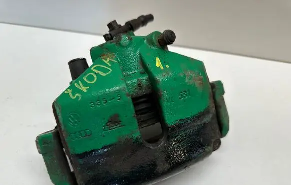 Skoda Octavia Mk2 (1Z) Front brake caliper