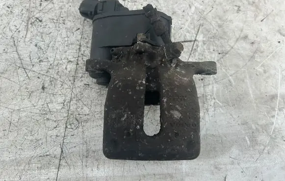 Volvo S60 Rear brake caliper 32332594F