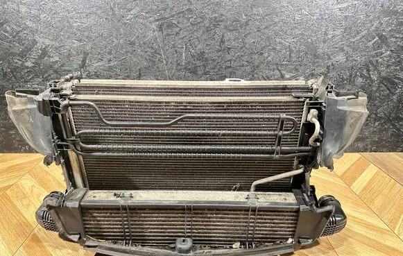 Mercedes-Benz C W204 Radiator set 67162 2016M34 467380