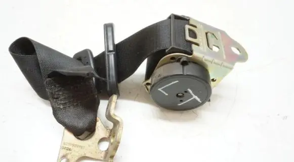 Mercedes-Benz CLK A208 C208 Rear seatbelt 2088600385