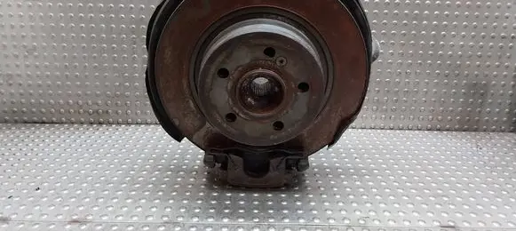 Mercedes-Benz C W204 Stub axle 