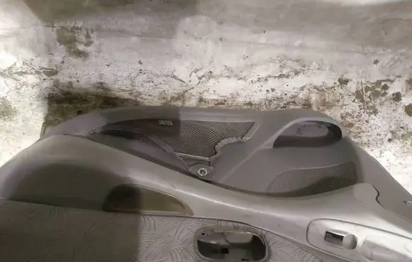 Nissan Almera Tino Front door card panel trim 