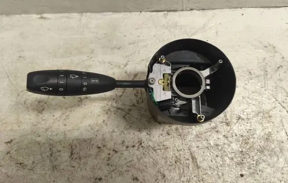 Mercedes-Benz B W245 Indicator stalk A1695450210