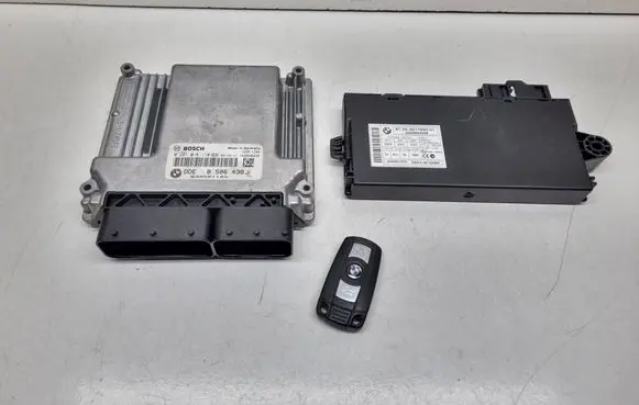 BMW X1 E84 Engine ECU kit and lock set 8506438
