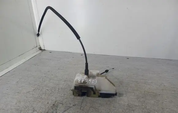 Citroen C3 Pluriel Front door lock