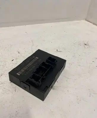 Audi A3 S3 8P Comfort/convenience module 8P0959433C 05700610 5DK00858336