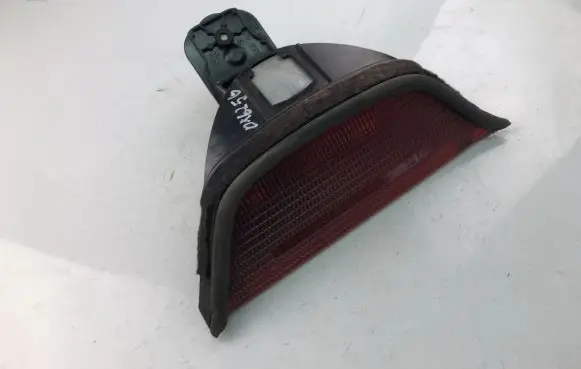 BMW 5 E39 Third/center stoplight 178053