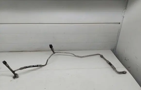 Ford Focus Air conditioning (A/C) pipe/hose