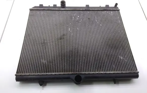Peugeot 5008 Coolant radiator