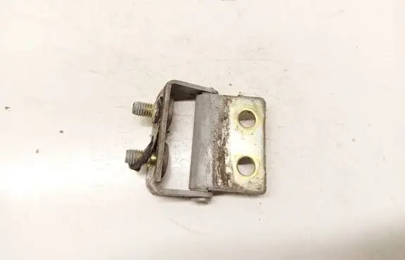 Mazda Demio Tailgate/trunk/boot hinge 