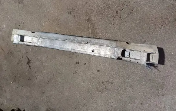 Audi A8 S8 D2 4D Front bumper cross member