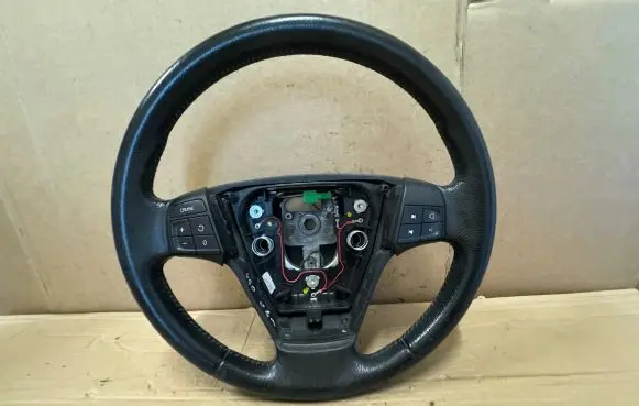 Volvo C70 Steering wheel SV55150001
