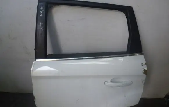 Ford Kuga I Rear door