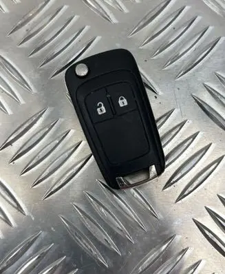 Opel Mokka Ignition key/card 13500235