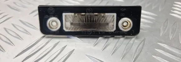 Skoda Octavia Mk2 (1Z) Number plate light 1Z0943021