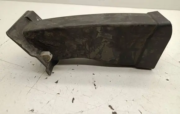 Audi e-tron Air intake duct part 4KE121733