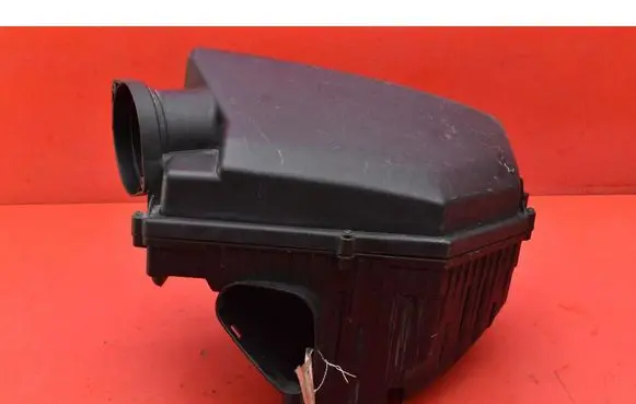 Volvo XC60 Air filter box 30792196