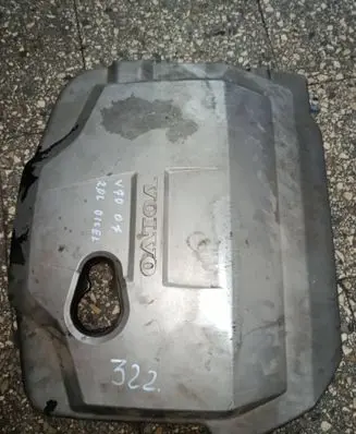 Volvo V70 Engine cover (trim) 