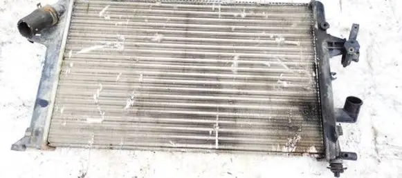 Opel Astra G Coolant radiator